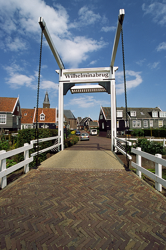 Marken