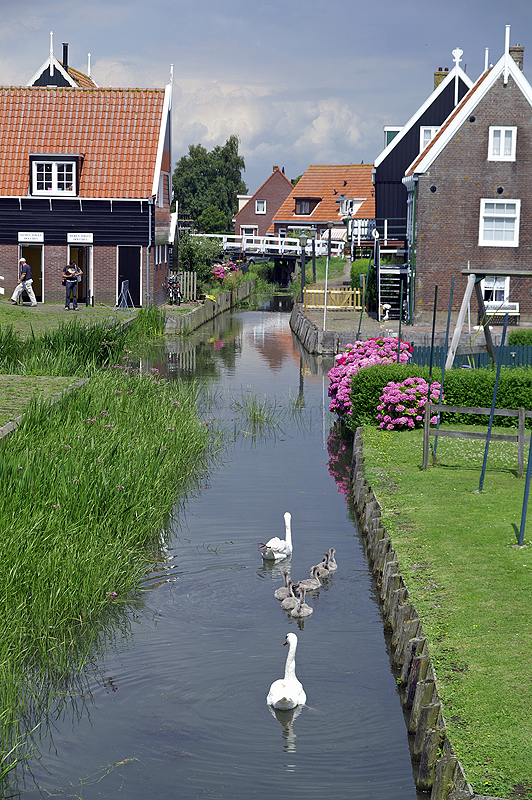 Marken