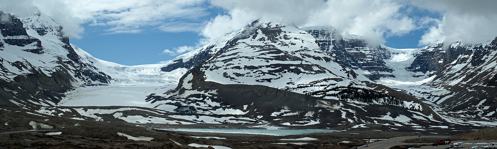 Photo panoramique du champ de glace de Colombia (Jasper)