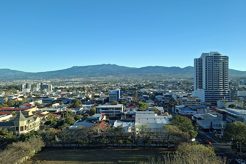 [q]San José[q]
