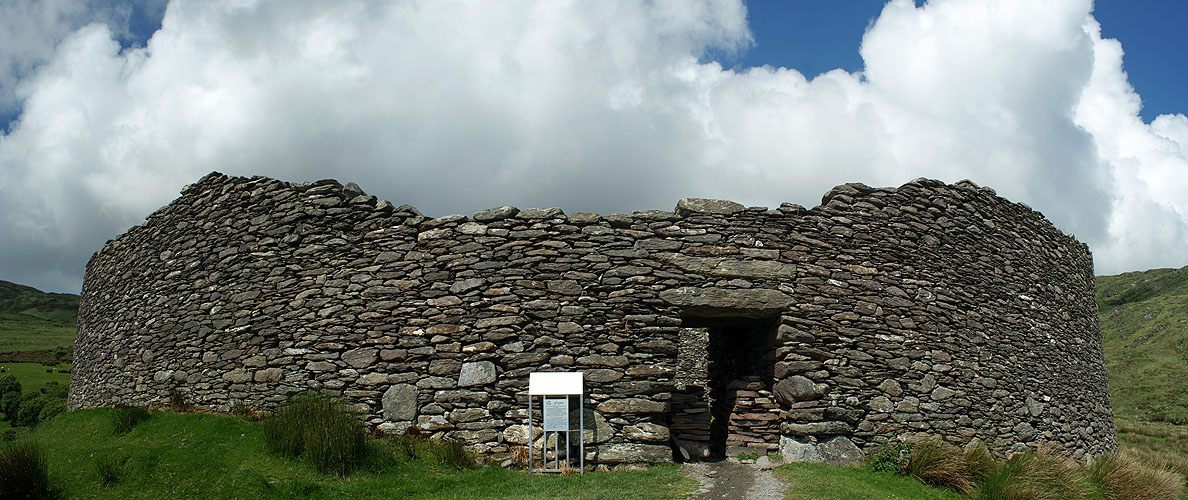 Photo panoramique du [q]Staigue Stone Fort[q] ([q]Ring of Kerry[q])