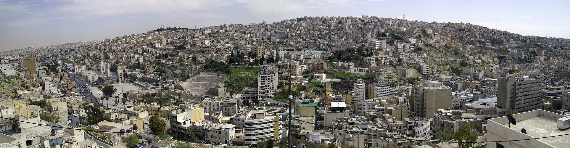 Photo panoramique de la basse ville dAmman