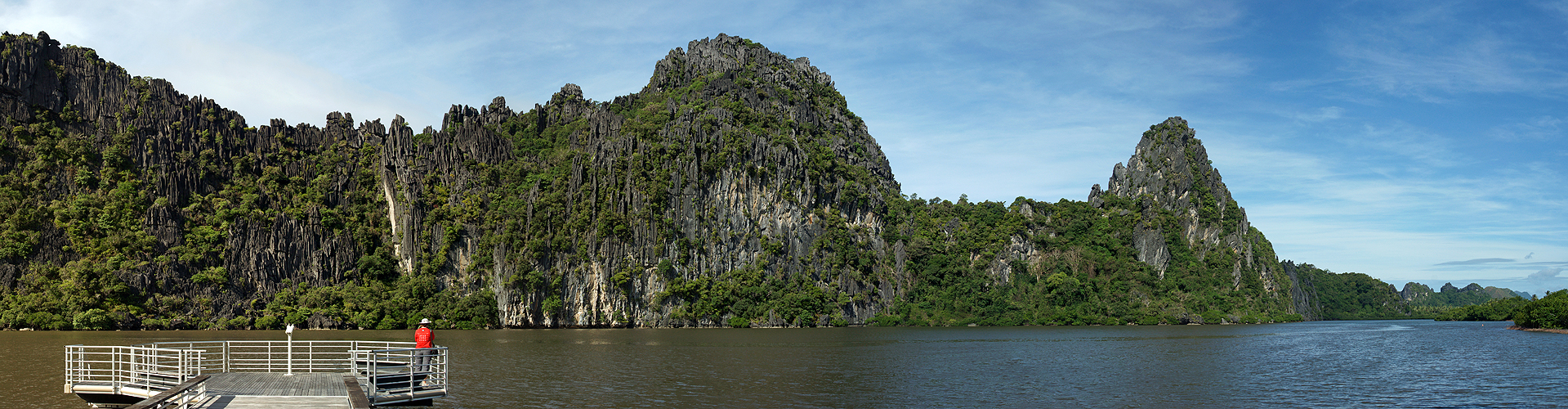 Photo panoramique des roches de Lindéralique