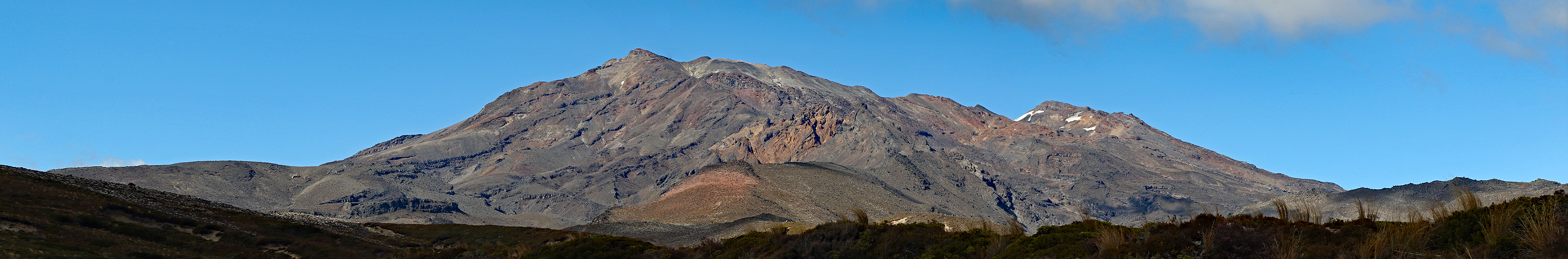 NOUVELLE-ZELANDE - photo panoramique du mont Ruapehu