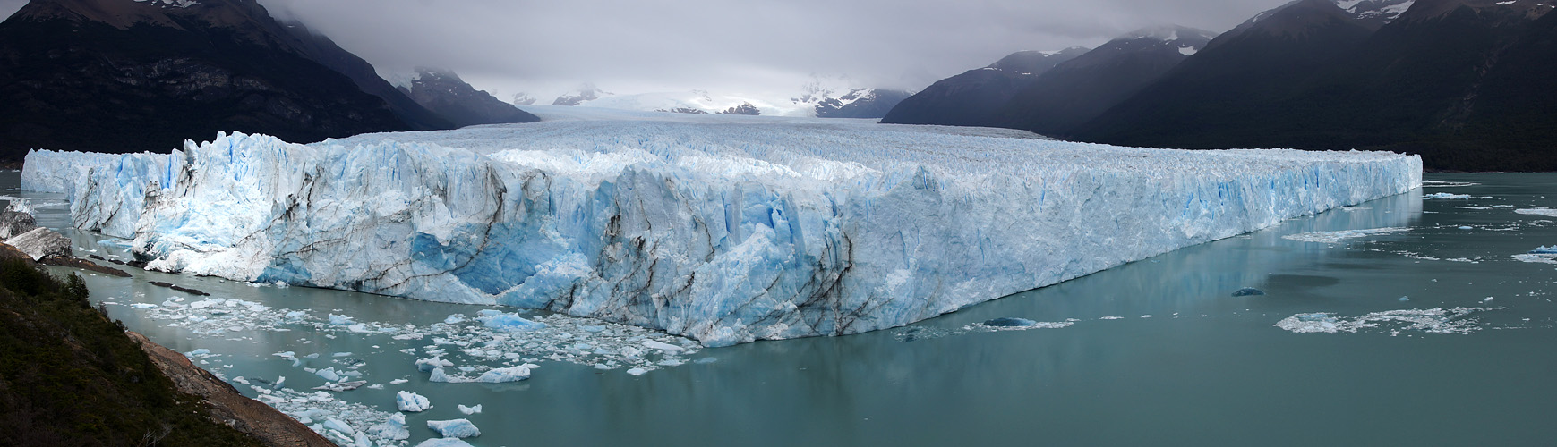 Photo panoramique du glacier [q]Perito Moreno[q]
