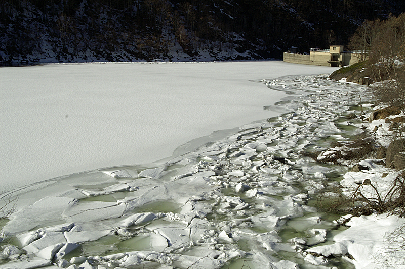 Ariège en raquette - Barrage de la Riète (vallée d Aston)