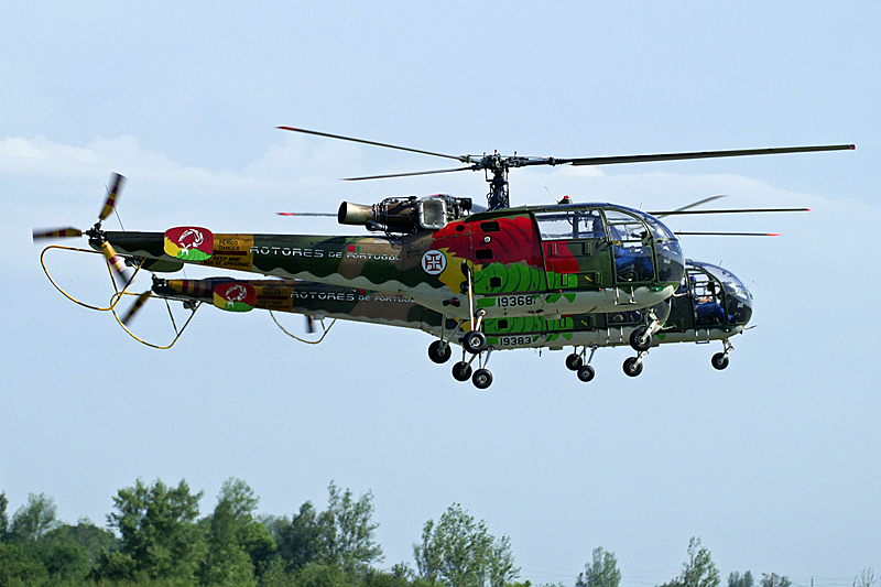 Air Expo - Alouette III[br]de la patrouille [q]Rotores de Portugal[q][br][i](très sympa, cette patrouille en hélico)[/i]