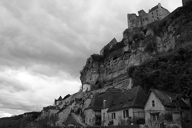 Dordogne in B&W - Château et village de Beynac