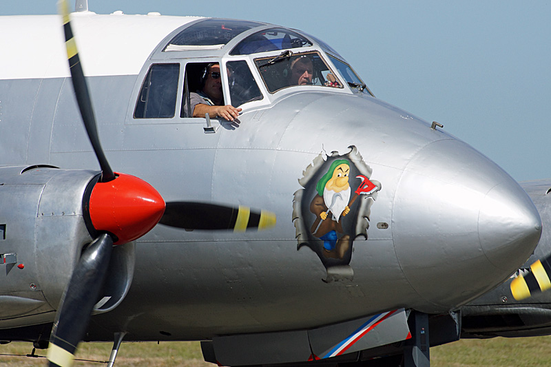 N avions à Francazal - MD 312 Flamant