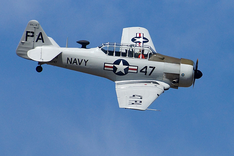 N avions à Francazal - North American T6