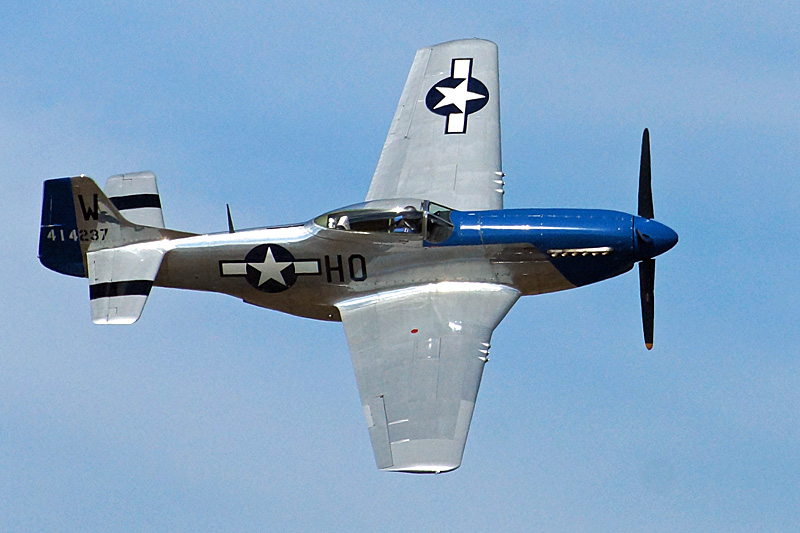 N avions à Francazal - North American P-51 Mustang
