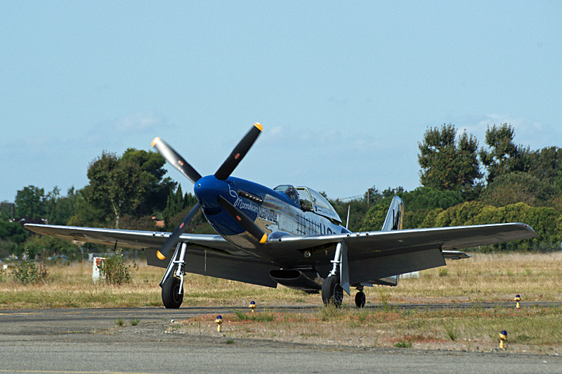 N avions à Francazal - North American P-51 Mustang