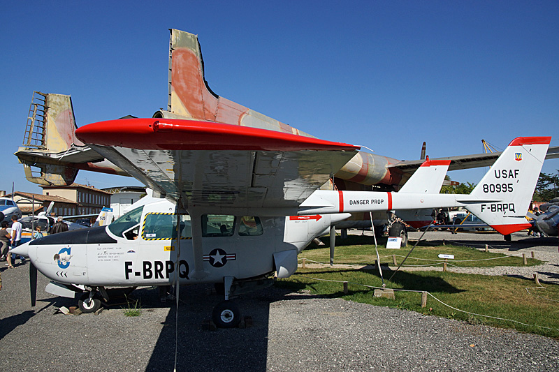 Ailes Anciennes - Cessna Skymaster
