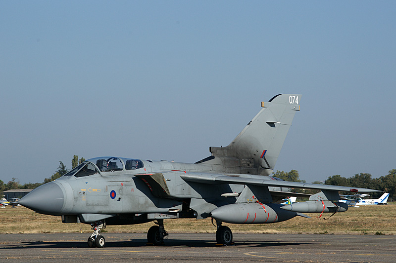 N avions à Francazal - Tornado de la [q]Royal Air Force[q]