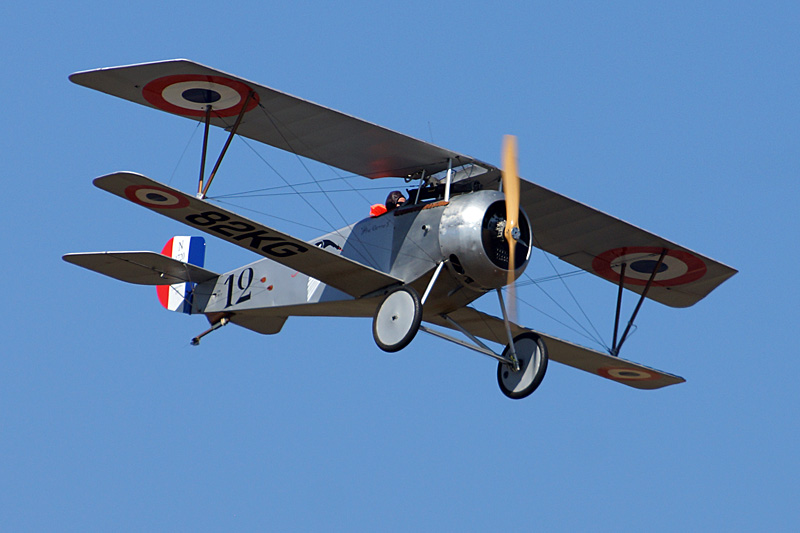 N avions à Francazal - Nieuport 17 (réplique)