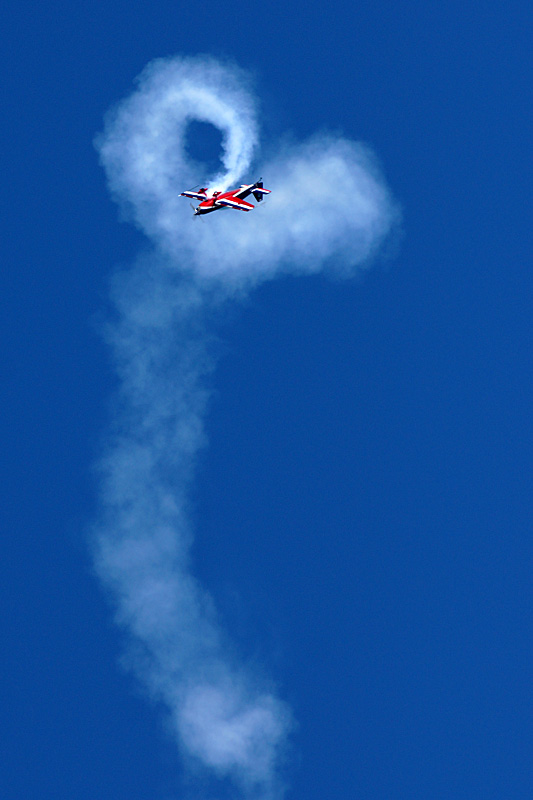 N avions à Francazal - Ava 432[br](prière de ne pas dessiner n importe quoi dans le ciel)