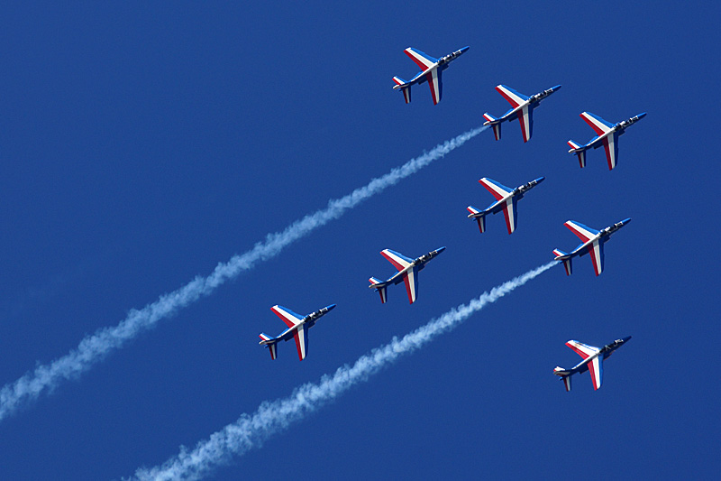 N avions à Francazal - Démonstration de la patrouille de France[br](Alpha Jet)