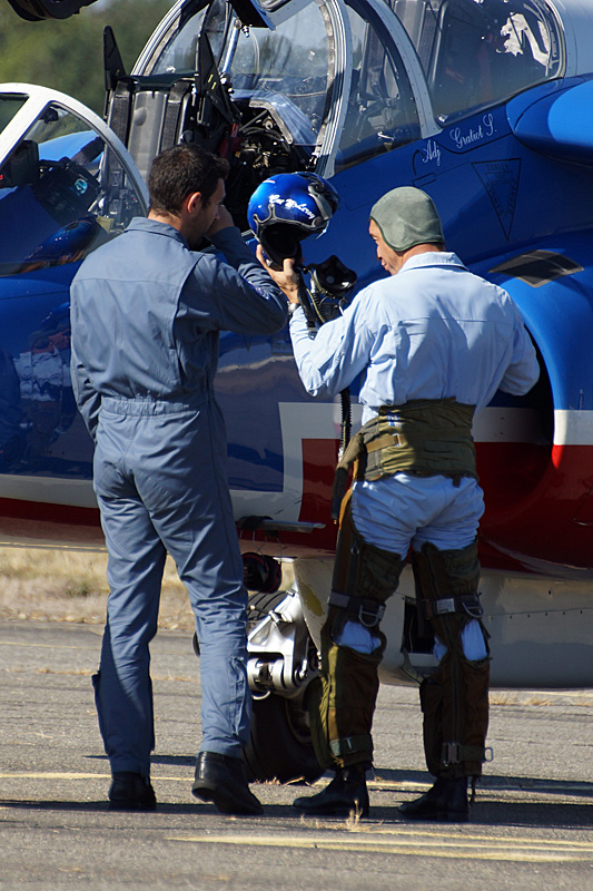N avions à Francazal - Retour de la patrouille de France, [q]Top Gun[q], vraiment ?[br](Alpha Jet)