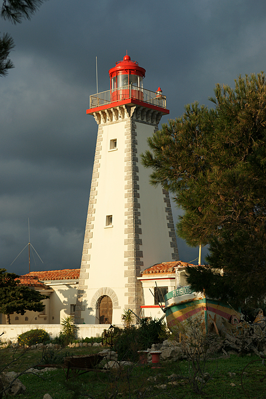 Sur les rives de la Méditerranée - Le phare de Leucate