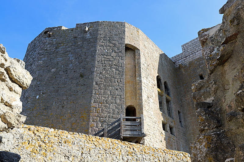 Balade audoise - Le donjon du château de Quéribus