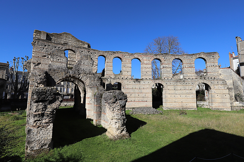 Bordeaux - Le Palais Gallien (vestiges de l amphithéâtre romain)