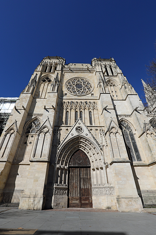 Bordeaux - La façade sud du transept de la Cathédrale Saint-André