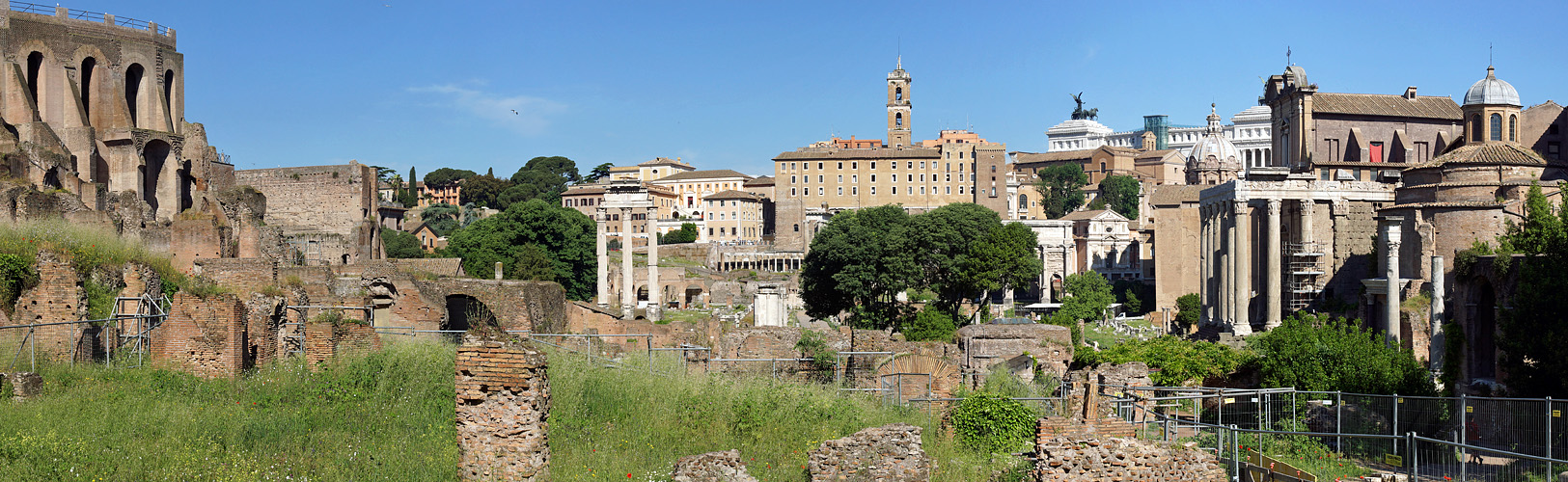 Photo panoramique du forum romain