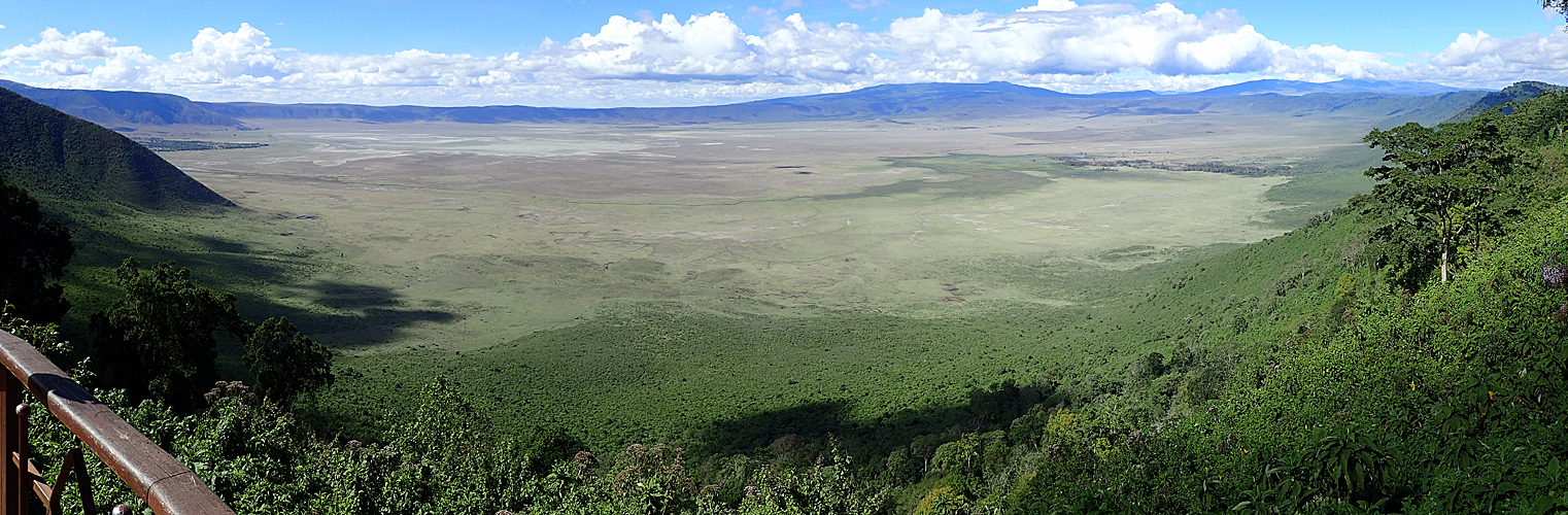 Photo panoramique du cratère du Ngorongoro