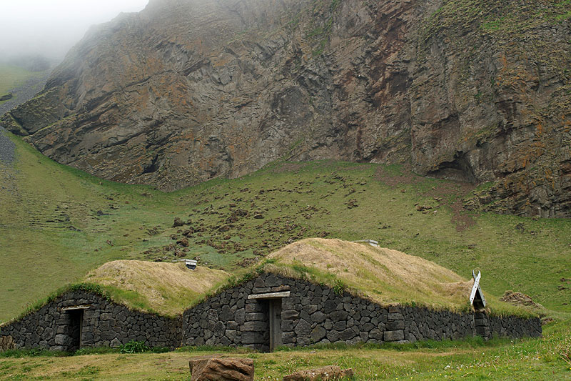 L île d Heimaey - Vestmannaeyjar