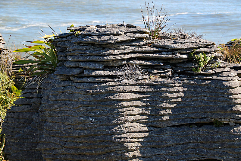 [q]Pancake Rocks[q]