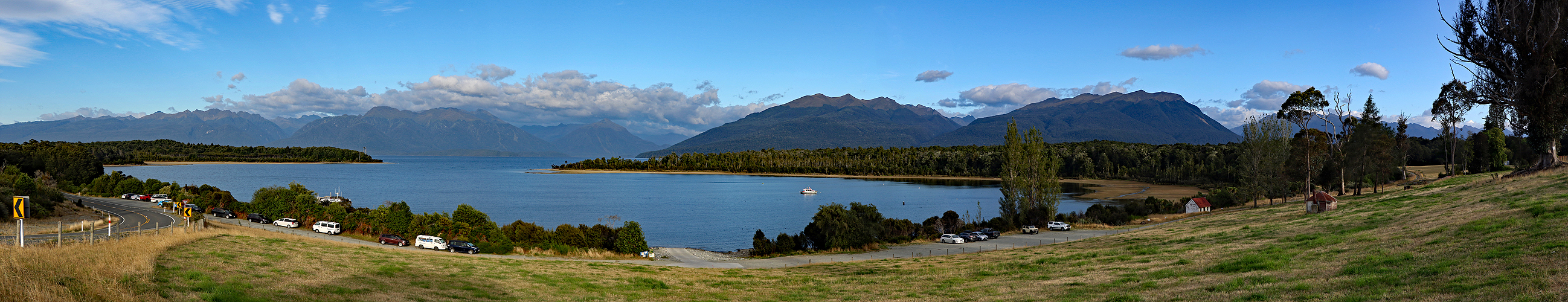 Photo panoramique du lac [q]Te Anau[q]