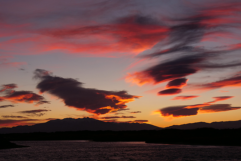 Méditerranée ! - Coucher de soleil sur le Canigou