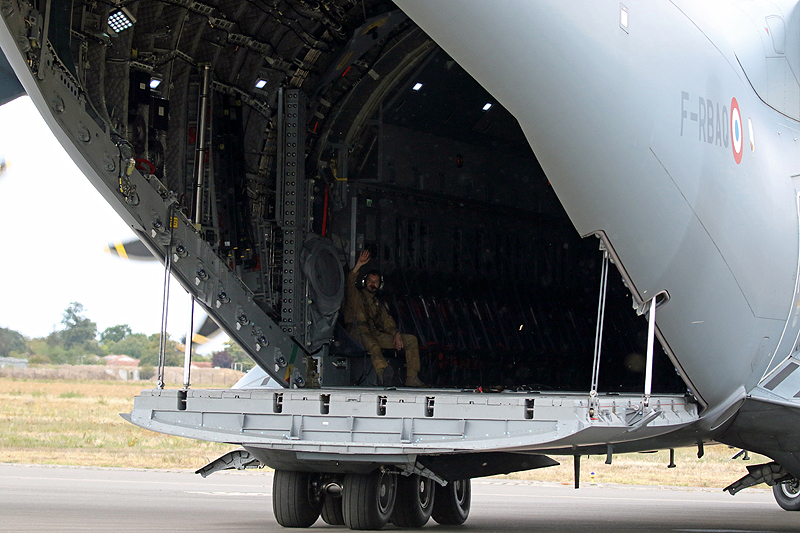 N avions à Francazal - (J1) Airbus A400M Atlas