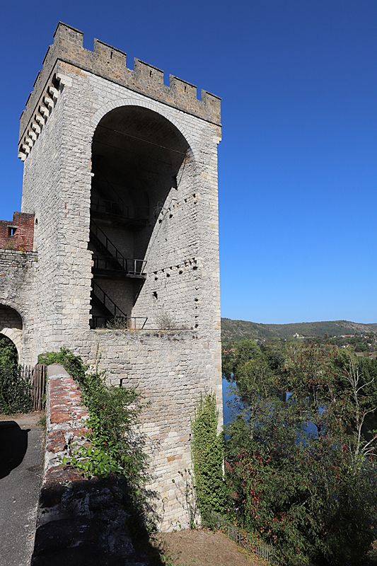 Le Pont Valentré - La tour des Pendus