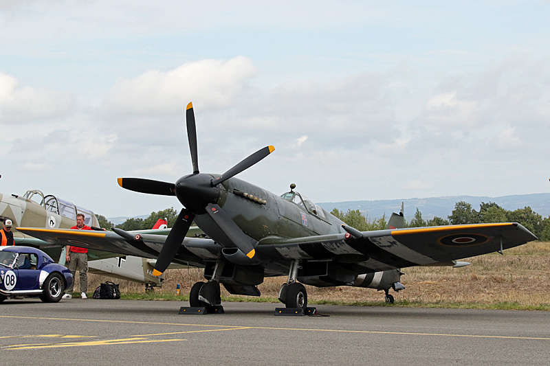 N avions à Carcassonne - Supermarine Spitfire Mk XIV
