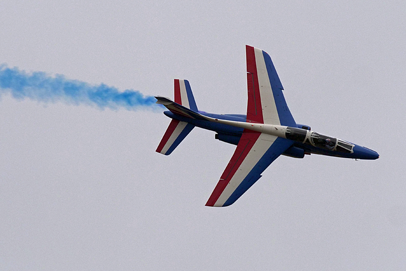 N avions à Carcassonne - Démonstration de la Patrouille de France sur Alphajet