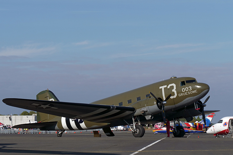 N avions à Carcassonne - Douglas DC-3 Gruesome