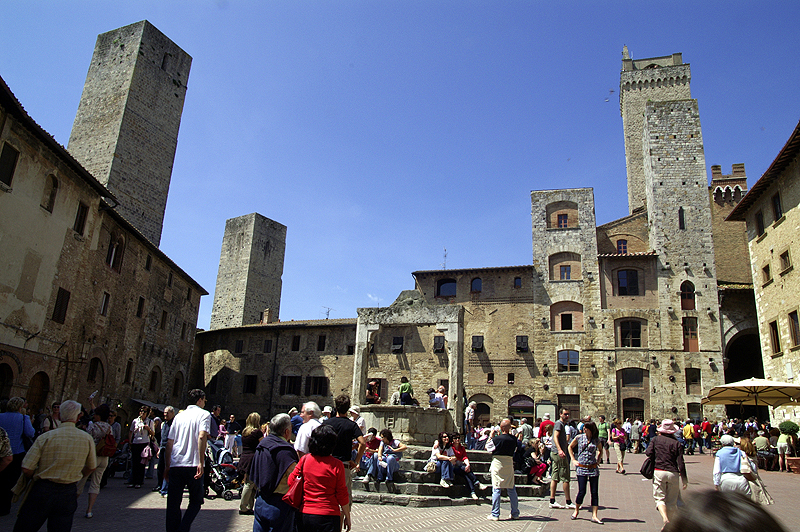 [q]San Gimignano[q]