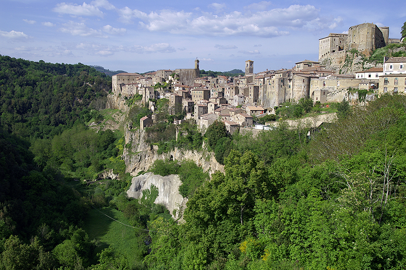 Sorano