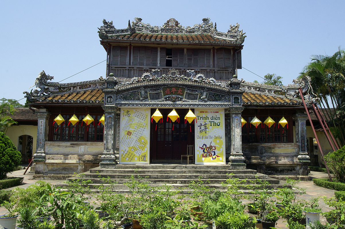 Hué